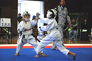 坂越拳義館 小学生同士の組手